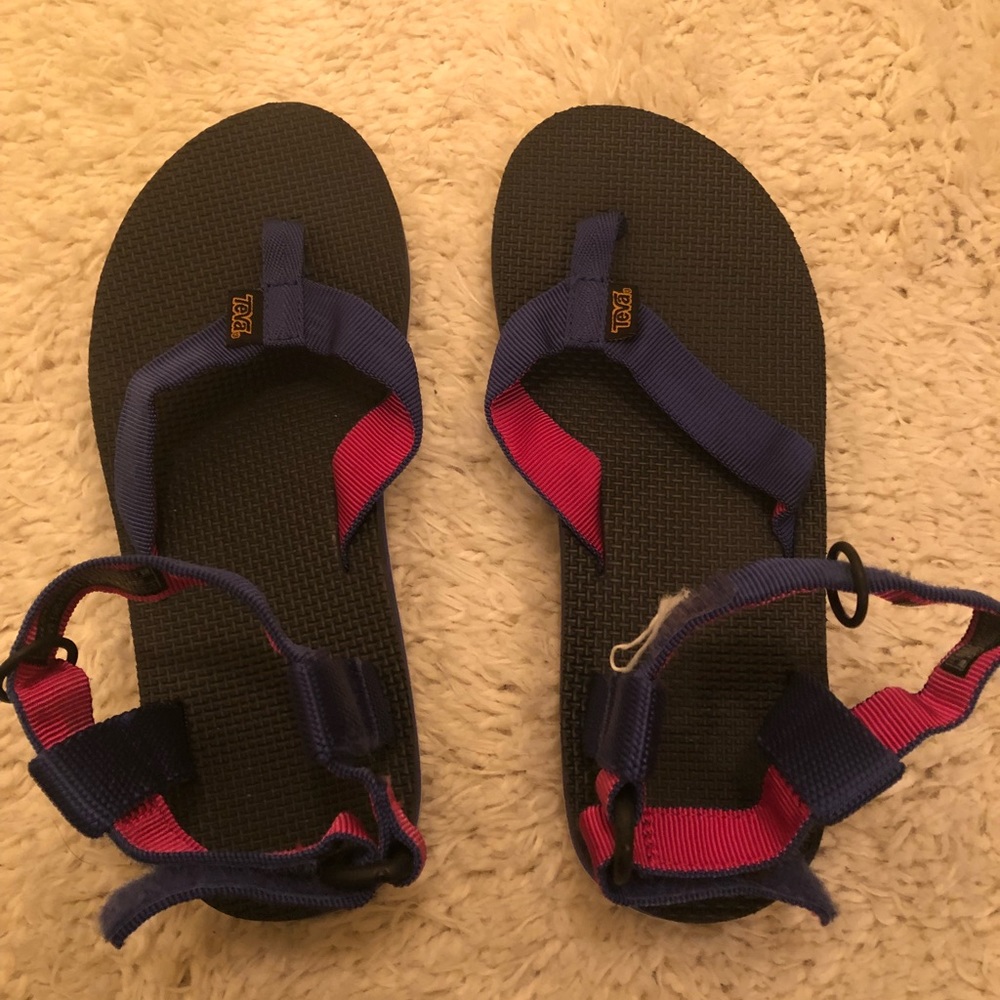 Navy blue Teva